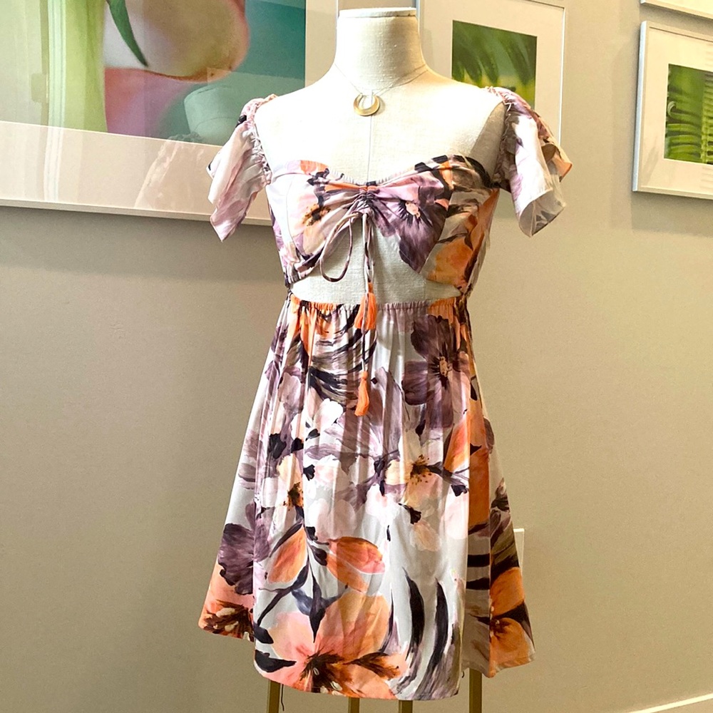 RAGA new cut out dress with flowers